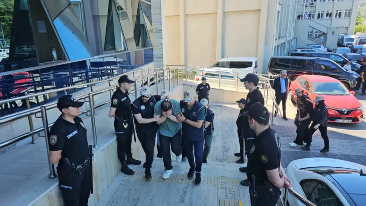 Zonguldak’ta terör operasyonu: 3 şüpheli tutuklandı