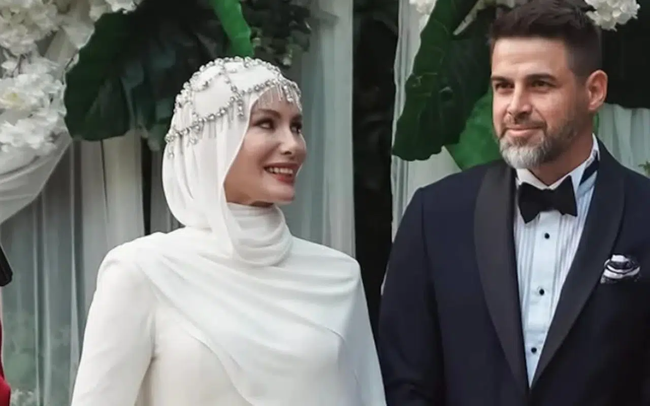 Reşad Strik'ten Gamze Özçelik'e duygusal paylaşım