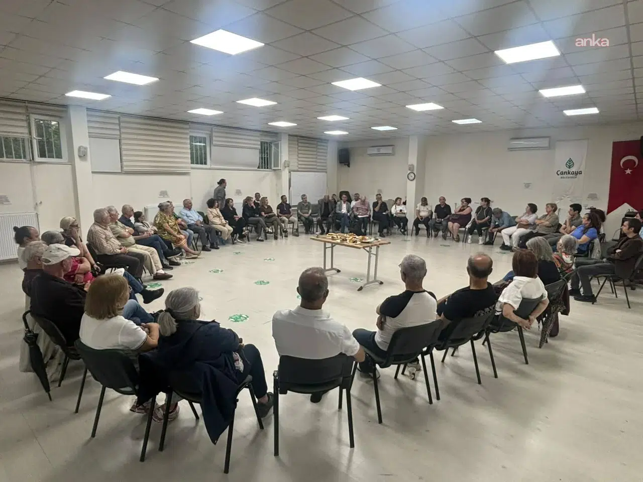 Çankaya’daki CHP üyelerinden olağanüstü kurultay çağrısı: “Örgütlü umudu büyütmeliyiz”