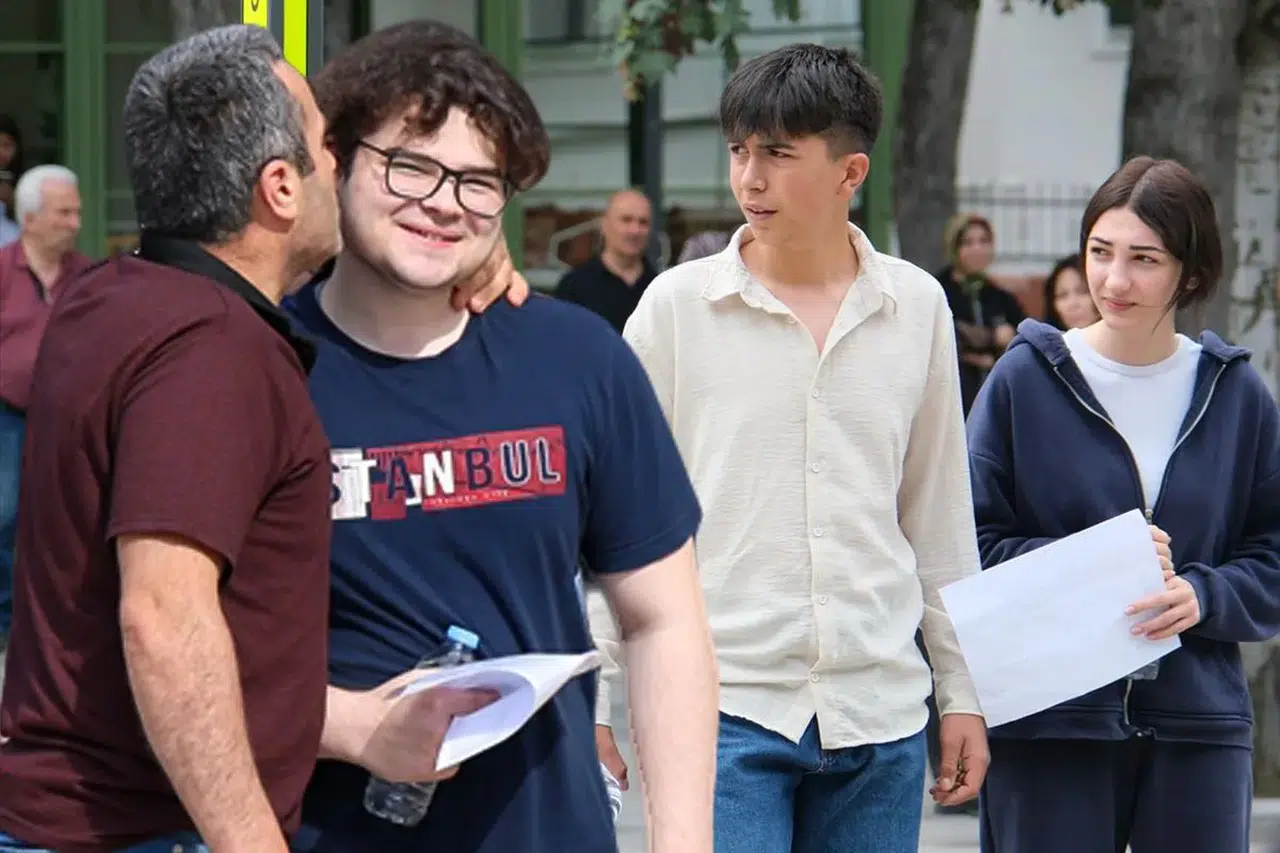YKS maratonu devam ediyor! İkinci oturum AYT başladı