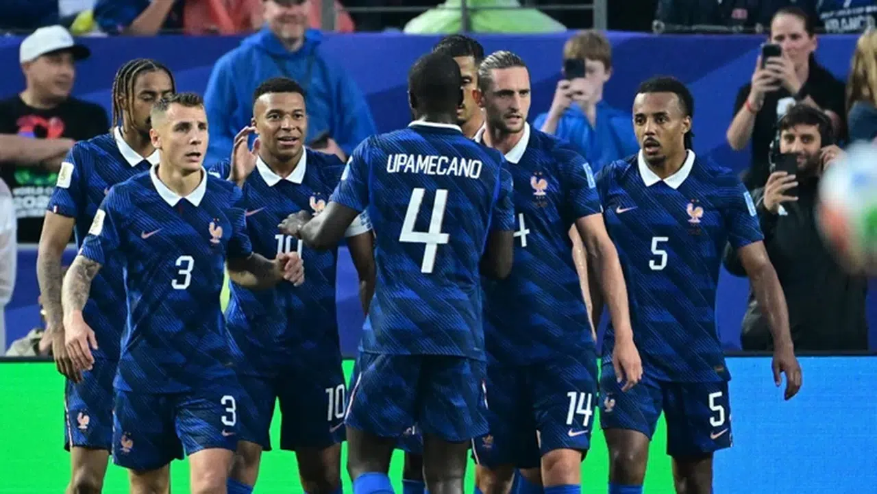 Fransa son 32 biletini aldı: Mbappe şov yaptı