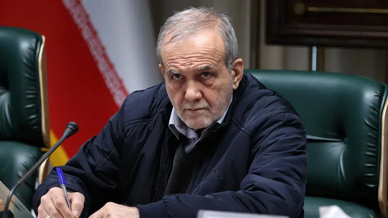 İran Cumhurbaşkanı Pezeşkiyan: "Savunma kapasitemiz müzakere konusu değil"
