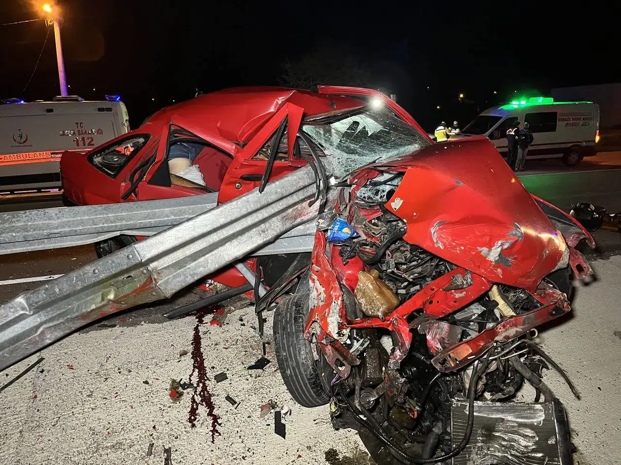 Kocaeli'de bir kişinin hayatını kaybettiği trafik kazasında 2 şüpheli tutuklandı