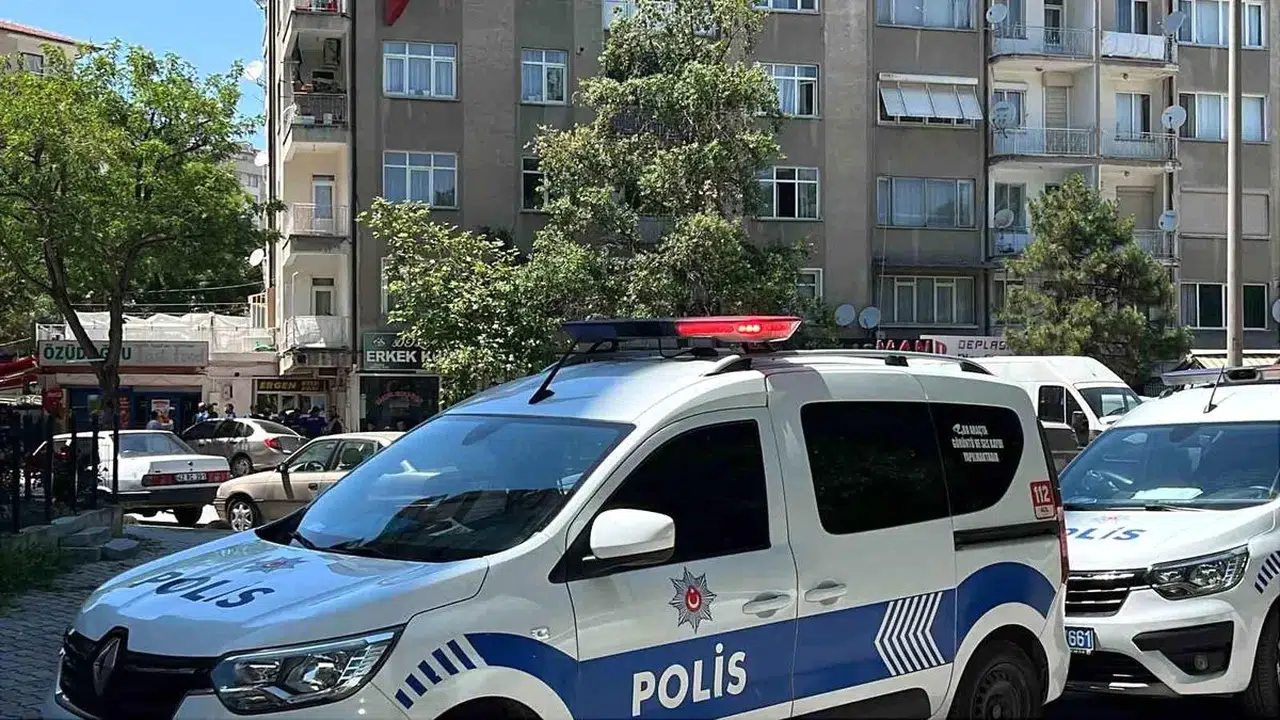 Konya'da apartman tartışması kanlı bitti: 1 kişi yaralı