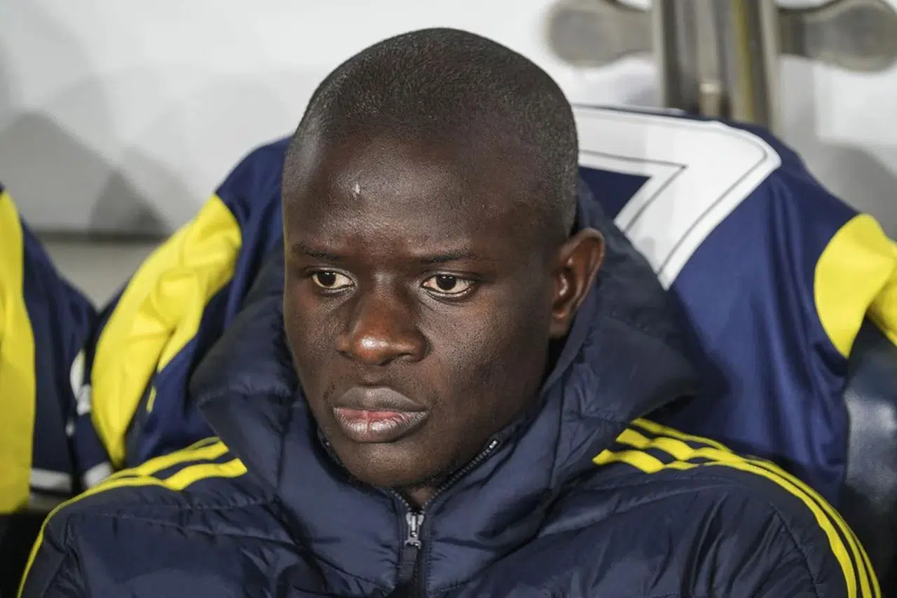 Fenerbahçe'de Kante kararı: Yeni sözleşme kabul edilmezse ayrılık gündemde