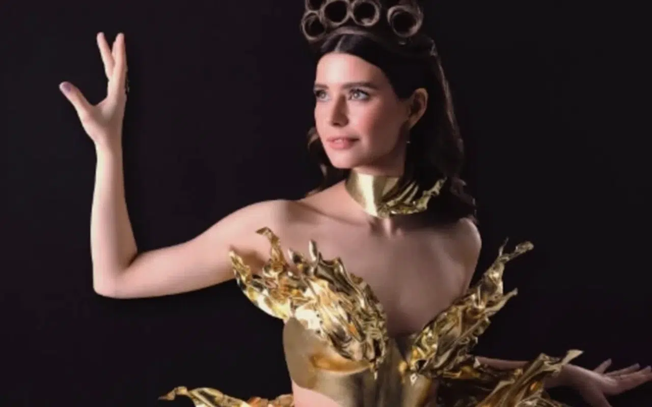 Beren Saat’in müzik çıkışı sosyal medyada tartışma yarattı