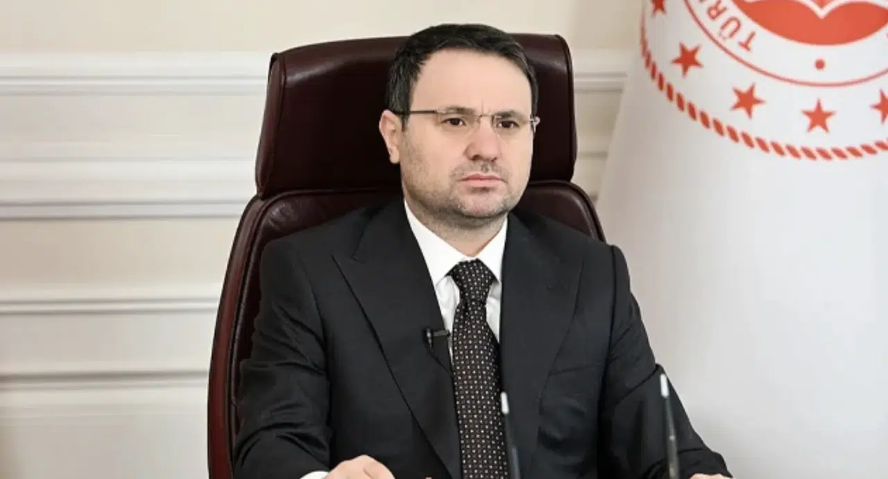 Bakan Gürlek'ten cinayet soruşturmasına ilişkin açıklama: “Hiçbir cinayet faili meçhul bırakılmayacak”