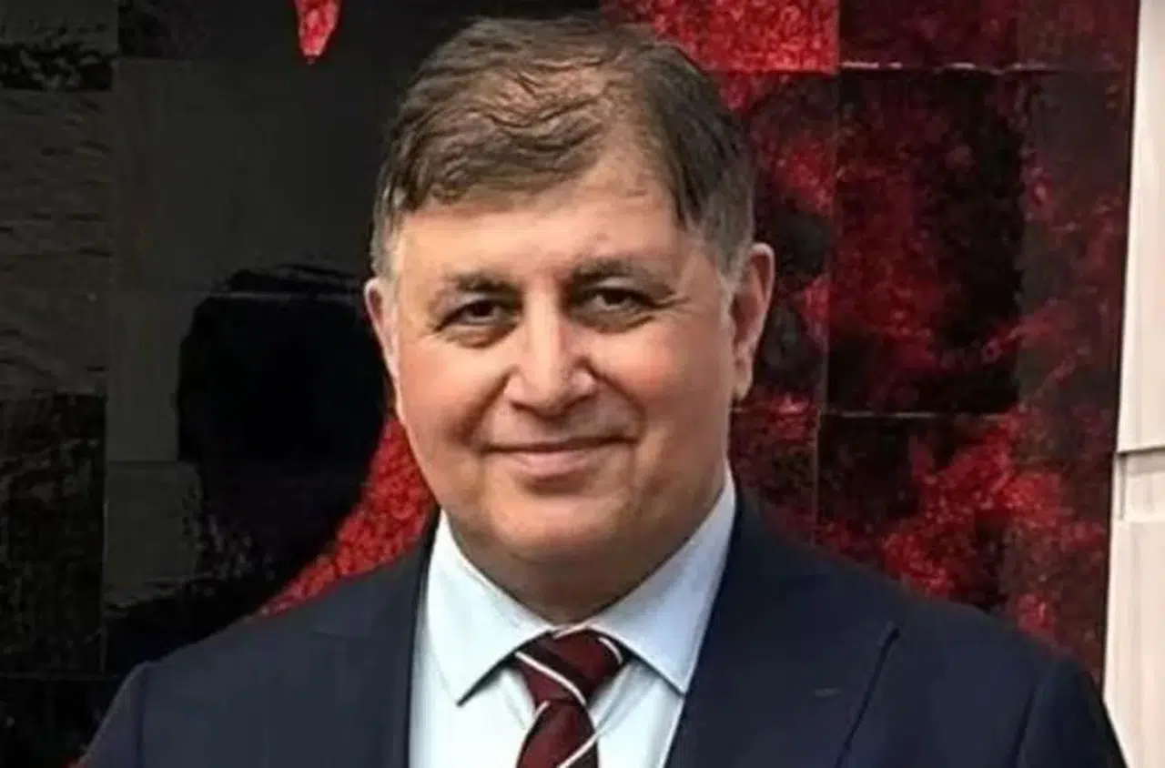 Cemil Tugay CHP'den istifa ettiğini duyurdu: "Üyeliğimden istifa ediyorum"