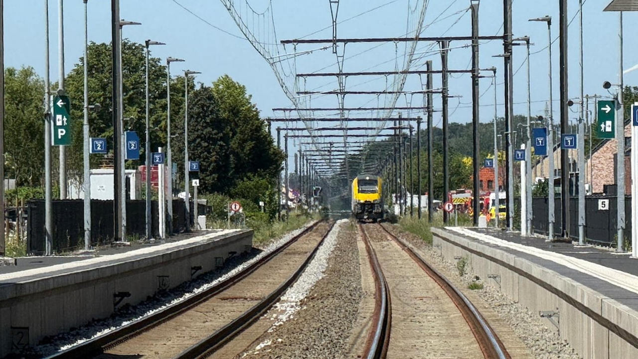 Belçika'da aşırı sıcaklar, tren seferlerini etkiledi