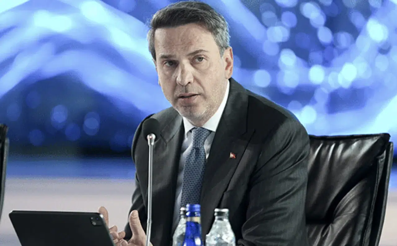 Bakan Bayraktar: "Enerji dönüşümünde hedef 80 milyar dolar"