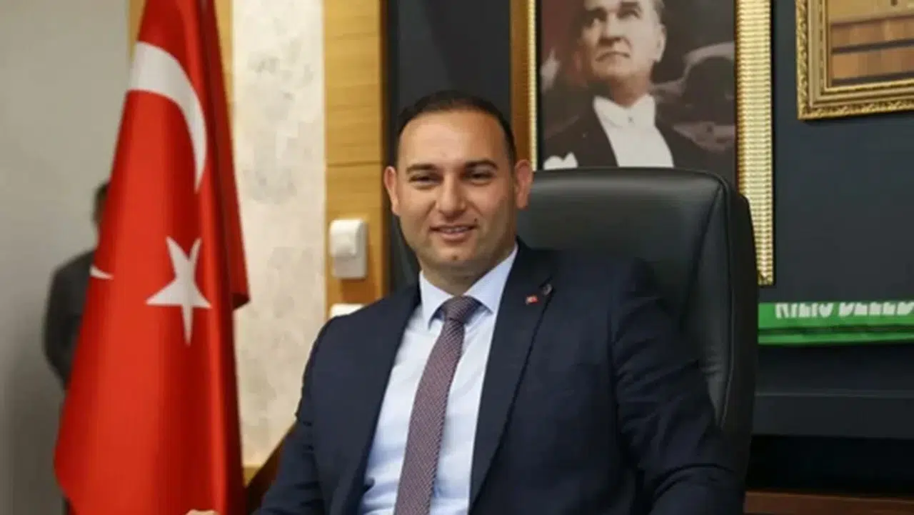 CHP'den Ayrılan Hakan Bilecen Hangi Partiye Katılacak?