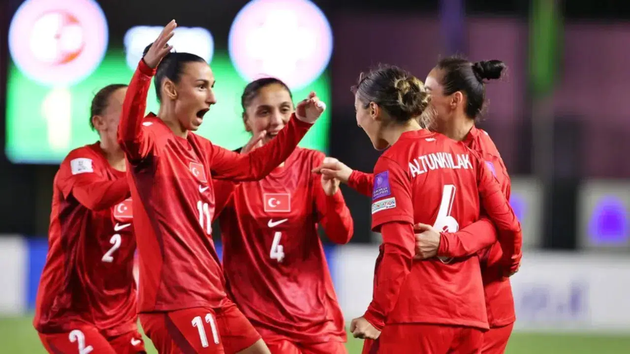Malta-Türkiye maçı hangi kanalda, şifresiz nereden izlenir? Kadın Milli Takım sahada!