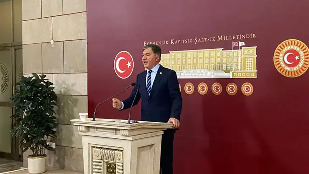 Murat Emir: "Genel Başkan 45 gün içinde kurultayı toplamak zorunda"