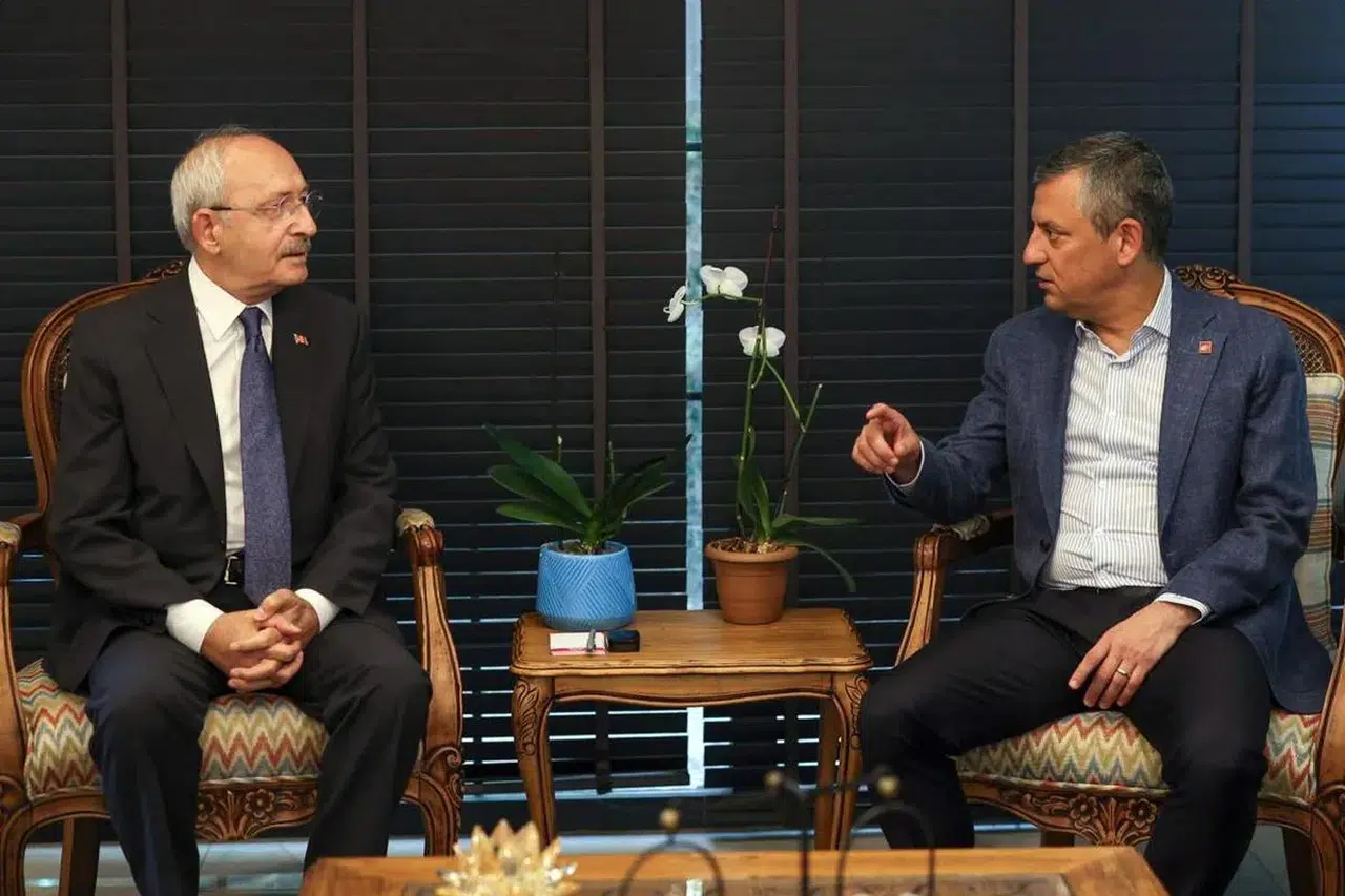 Özgür Özel'den Kemal Kılıçdaroğlu'na dikkat çeken çağrı: "Kararı üyeler versin"