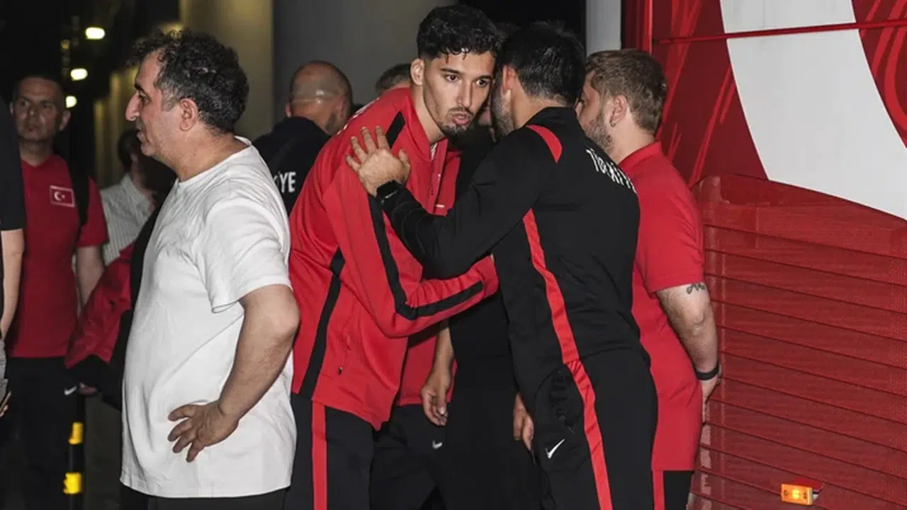 Dünya Kupası'na veda eden A Milli Futbol Takımı yurda döndü