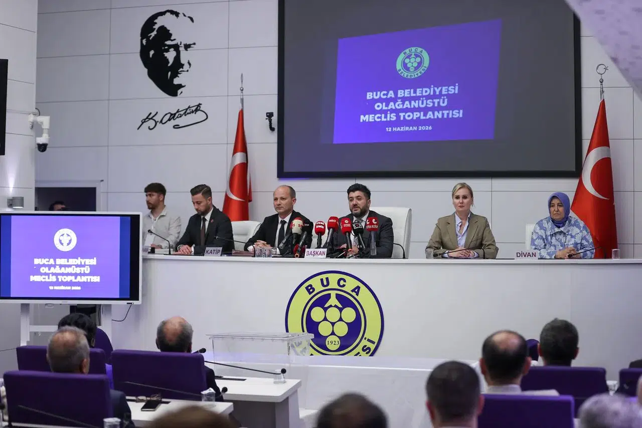 Buca Belediyesi'nde yeni dönem: Başkan Vekilliğine Hüseyin Benzer seçildi