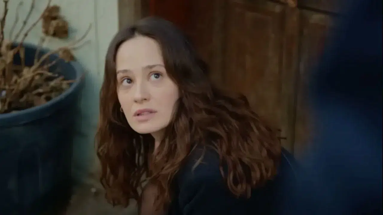 Muhtemel Aşk Özlem kimdir, Müge Bayramoğlu kaç yaşında ve hangi dizilerde oynadı