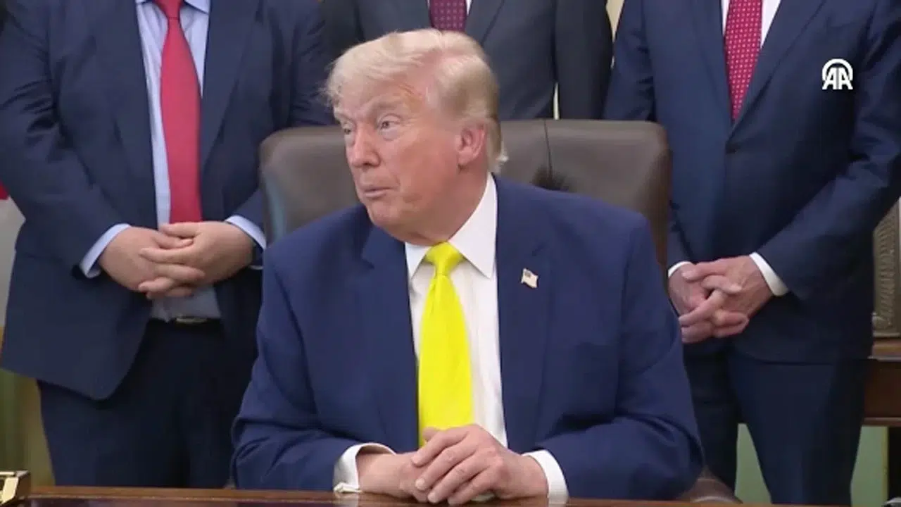Trump'tan dikkat çeken çıkış: İran'ın ardından Küba'yı işaret etti
