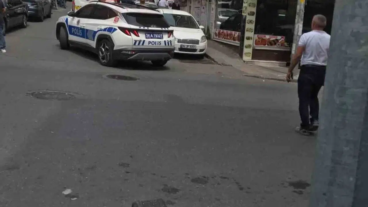 Eyüpsultan'da tekel bayisine silahlı saldırı: 1 kişi yaralandı
