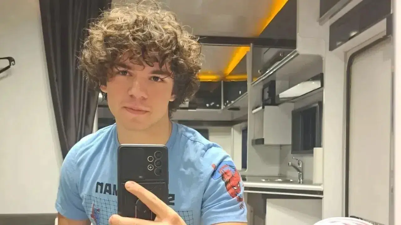 Daha 17'nin Barış'ı Deniz Ali Cankorur kimdir? Kaç yaşında, hangi dizilerde oynadı?