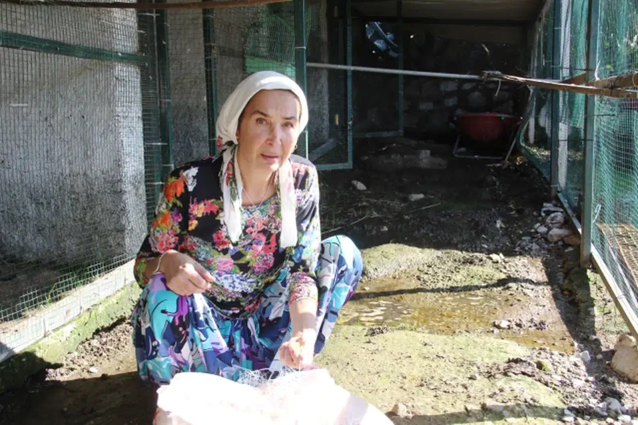 Bilun Dohmen’den Özgür Özel’e dikkat çeken destek: Evini satışa çıkardı