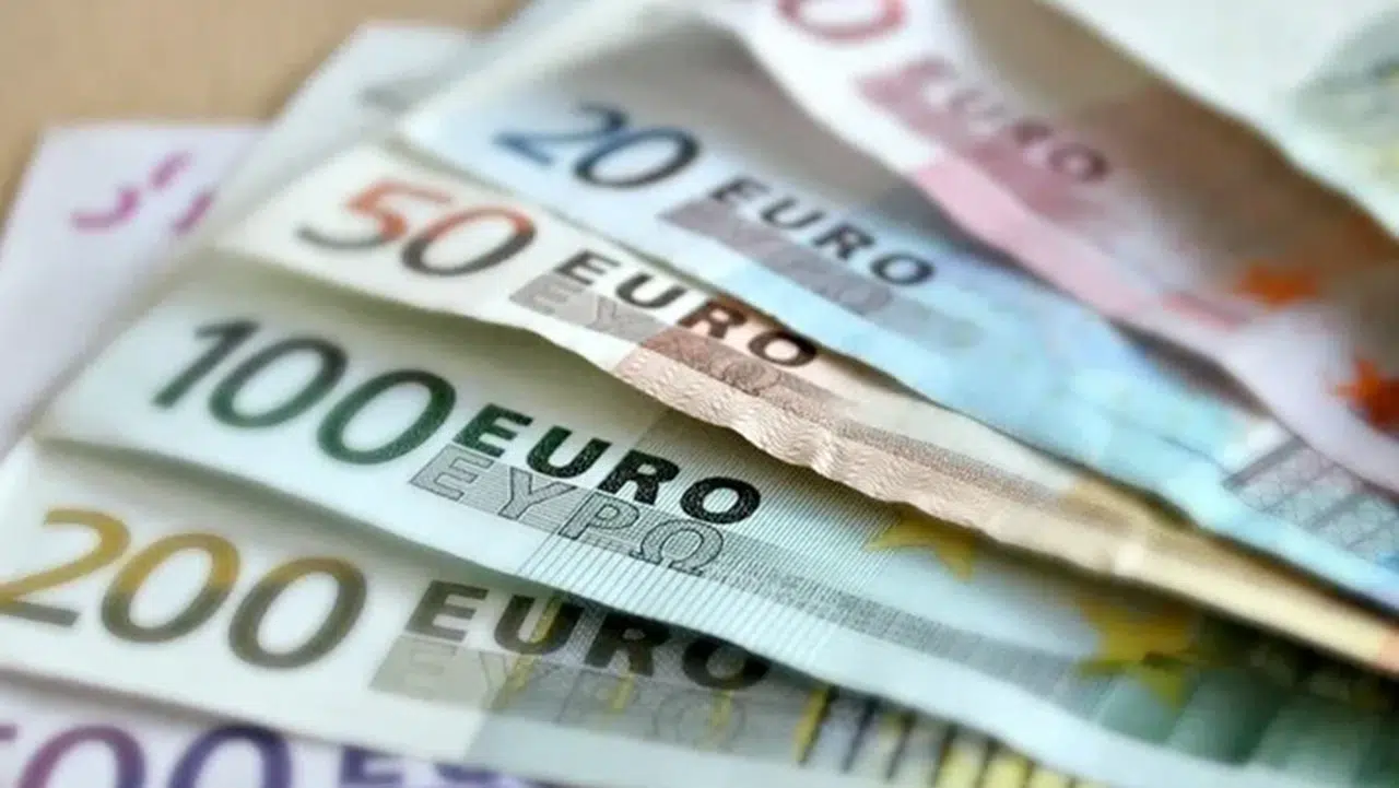 Merkez Bankası dolar tahminini yükseltti