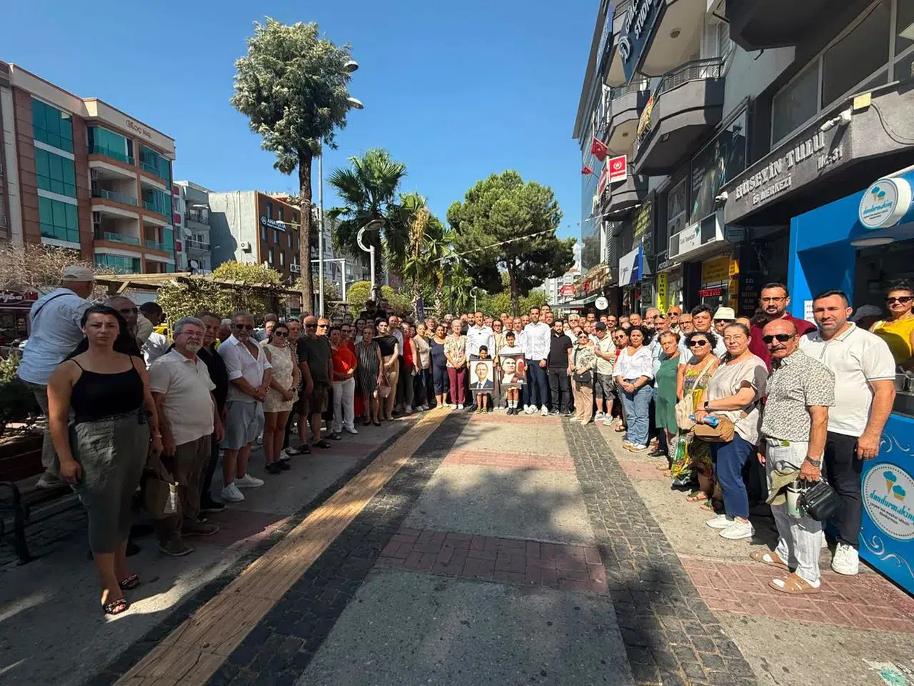 CHP'de disiplin süreci sonrası İzmir ve Aydın'da toplu istifalar yaşandı