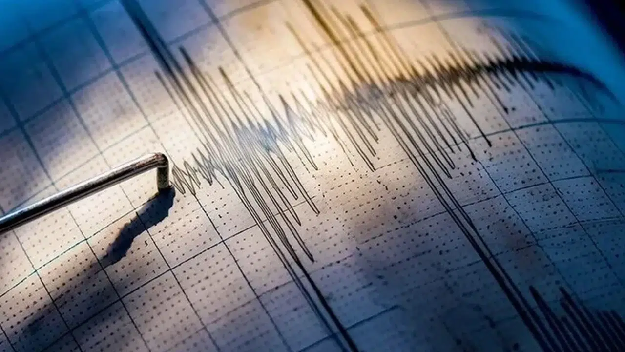 İran'da deprem oldu! Büyüklüğü açıklandı
