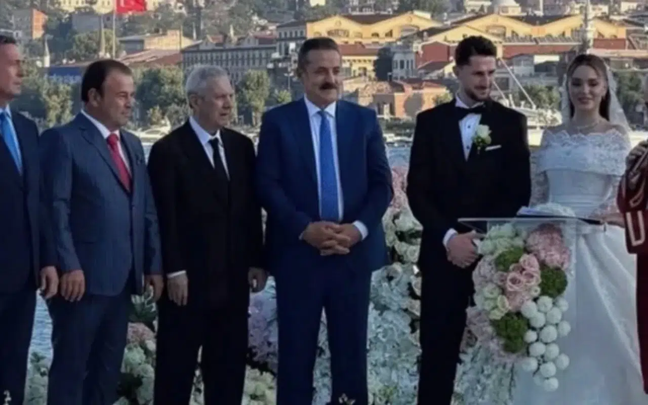 İsmail Yüksek dünyaevine girdi! Düğünde Aziz Yıldırım ve Ali Koç detayı