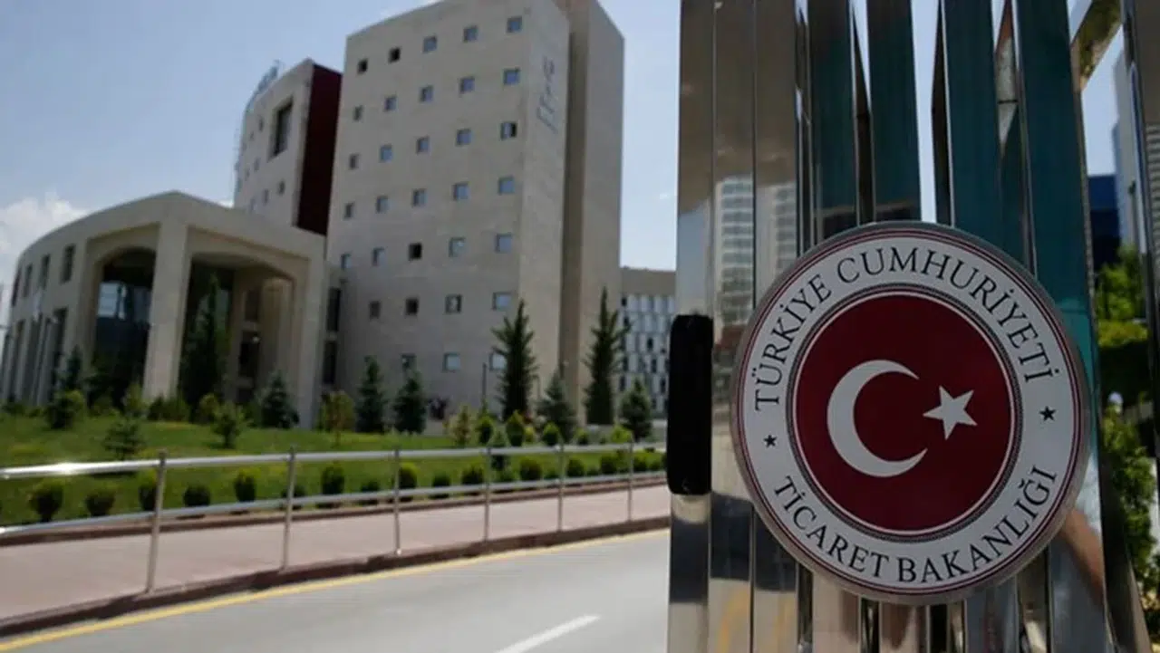 Ticaret Bakanlığı reklam yönetmeliğini değiştirdi: Yeni kurallar yürürlüğe girecek