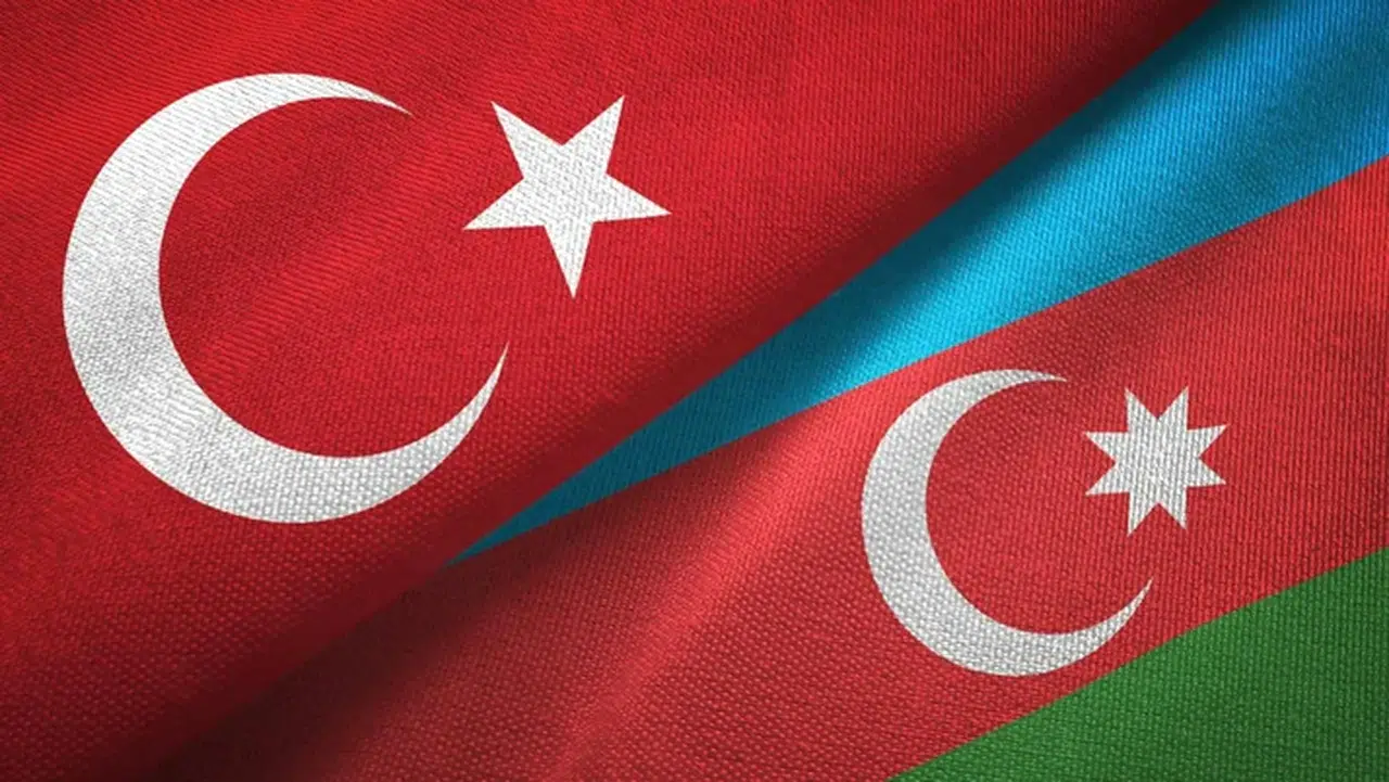 Bakü'de 15 Temmuz şehitleri düzenlenen törenle anıldı