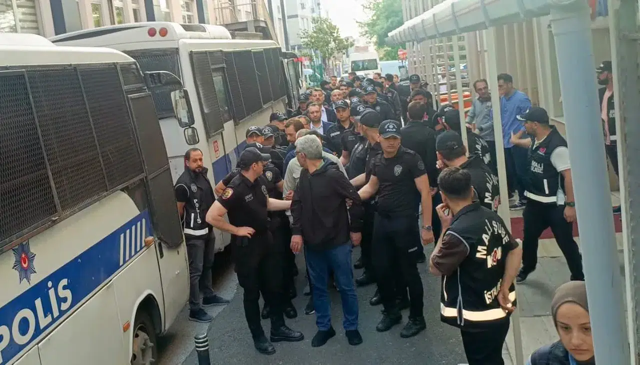 Büyükçekmece Belediyesi yolsuzluk davasında ilk duruşma