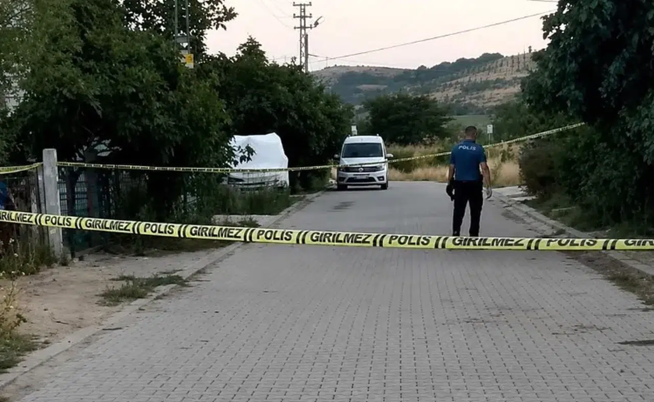 Tekirdağ'da kargo aracının çarptığı 5 yaşındaki çocuk yaşamını yitirdi