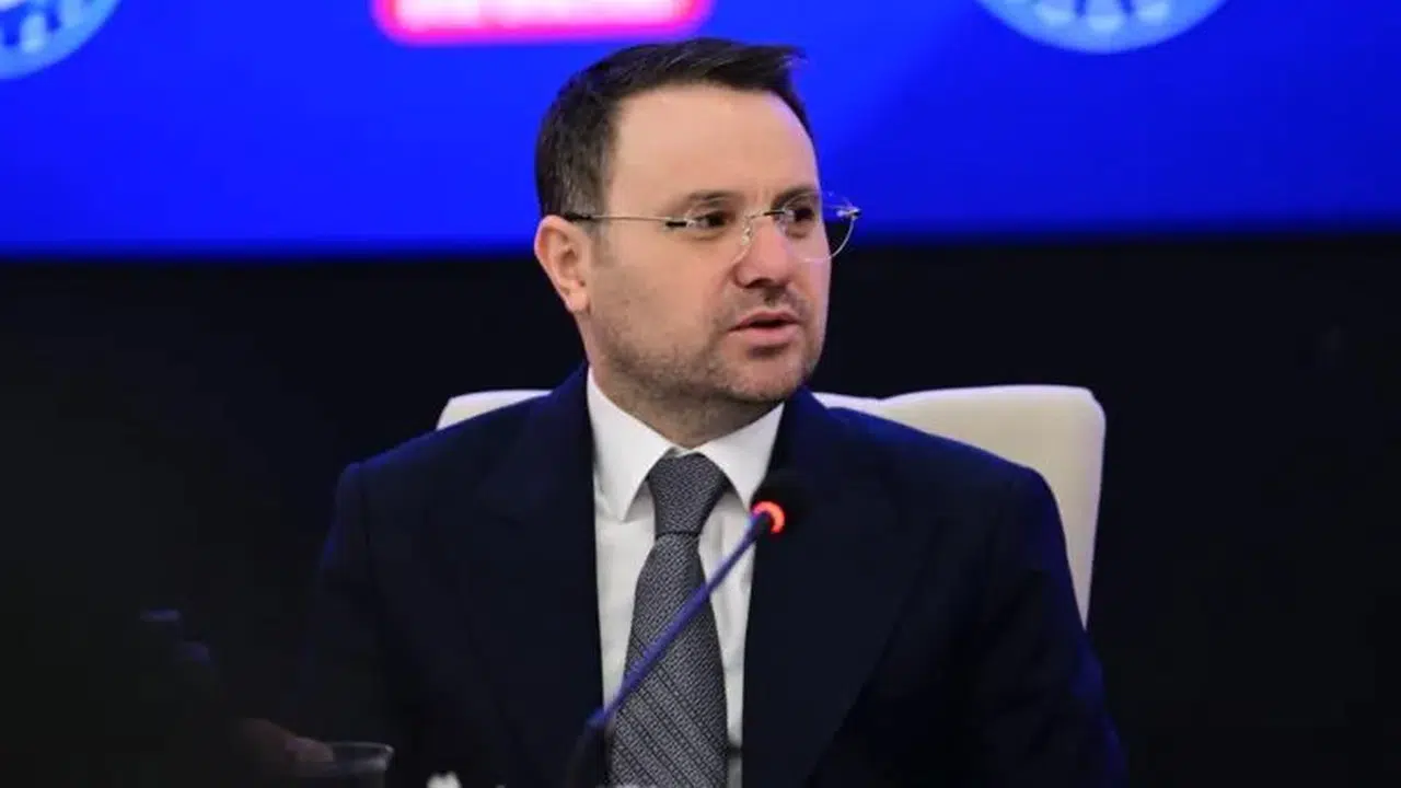 Bakan Gürlek'ten Ayasofya mesajı: "Milletimizin asırlık hasreti sona erdi"