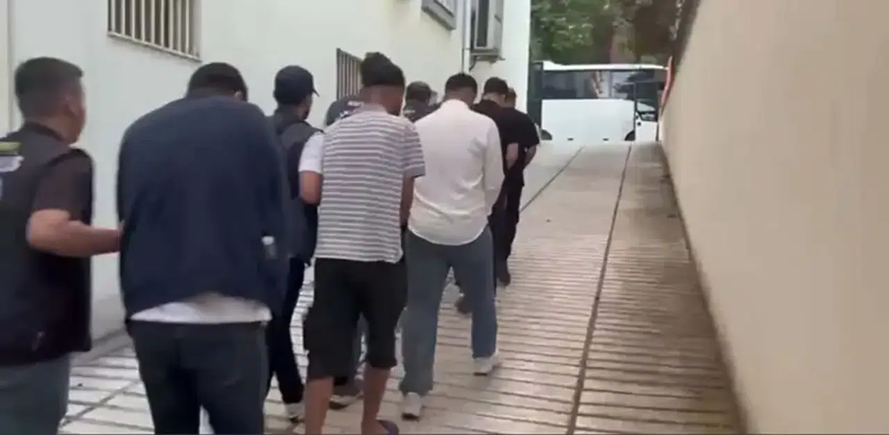 Balıkesir merkezli 11 ilde dolandırıcılık operasyonu: 12 kişi tutuklandı
