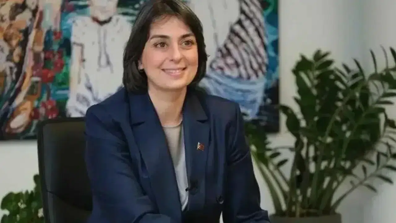 Üsküdar Belediye Başkanı Sinem Dedetaş adliyeye sevk edildi
