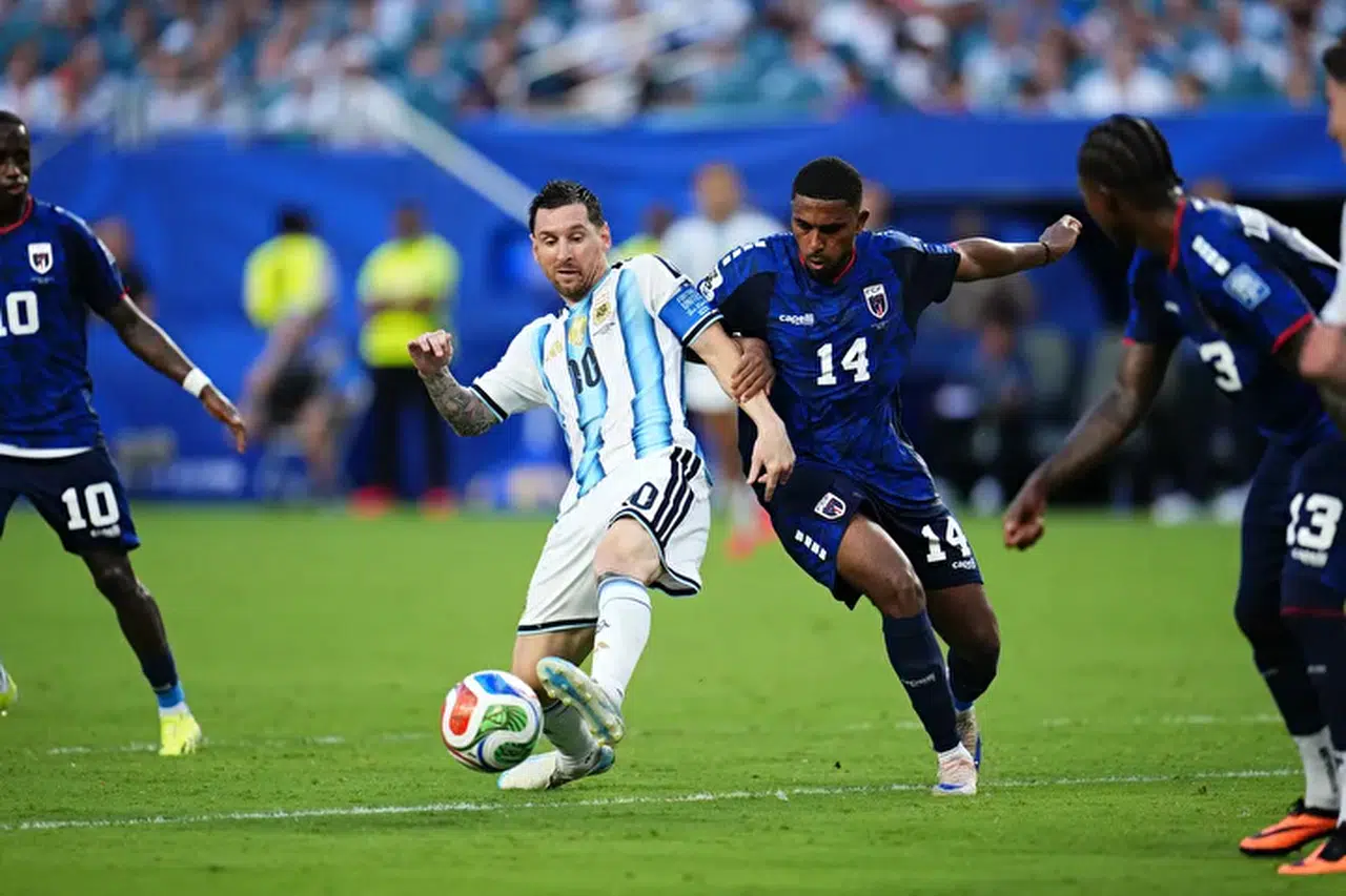 Arjantin Yeşil Burun maç özeti 3-2 Arjantin Messi ile son 16 turunda