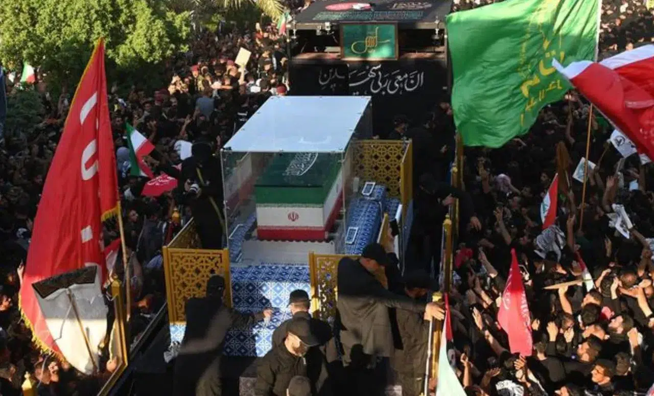 Ali Hamaney için Necef'te veda töreni düzenlendi! Cenaze programı devam ediyor