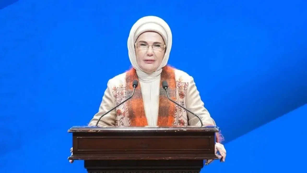 Emine Erdoğan'dan NATO Zirvesi mesajı: Diyalog ve uzlaşı vurgusu
