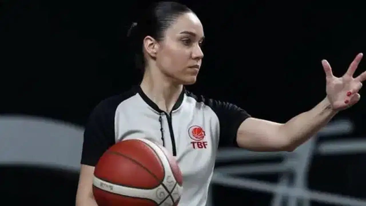 NBA yaz liginde tarihi görev: Çisil Güngör ilk Türk kadın hakem oldu
