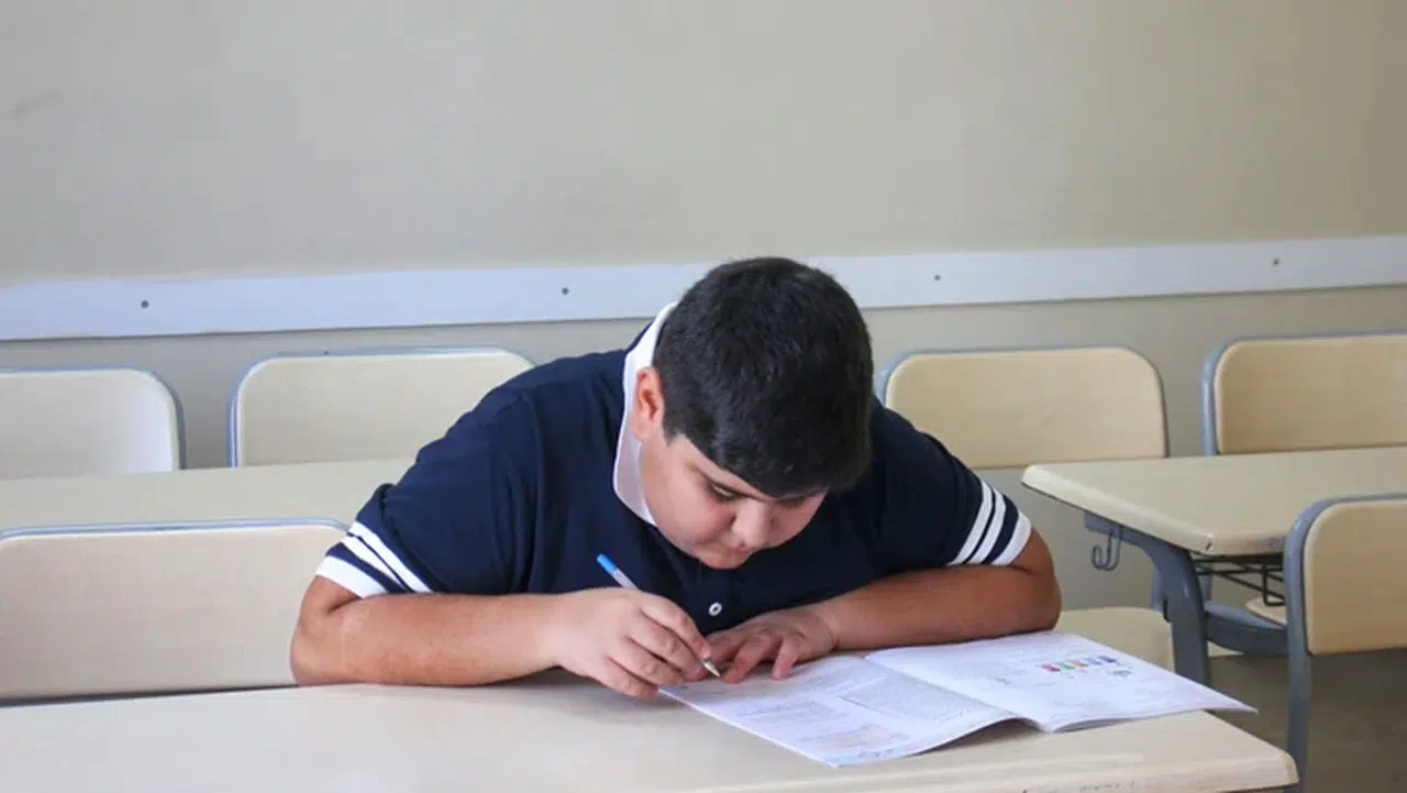 Hataylı öğrenci LGS'de 500 tam puan aldı: Hedefi doktor olmak