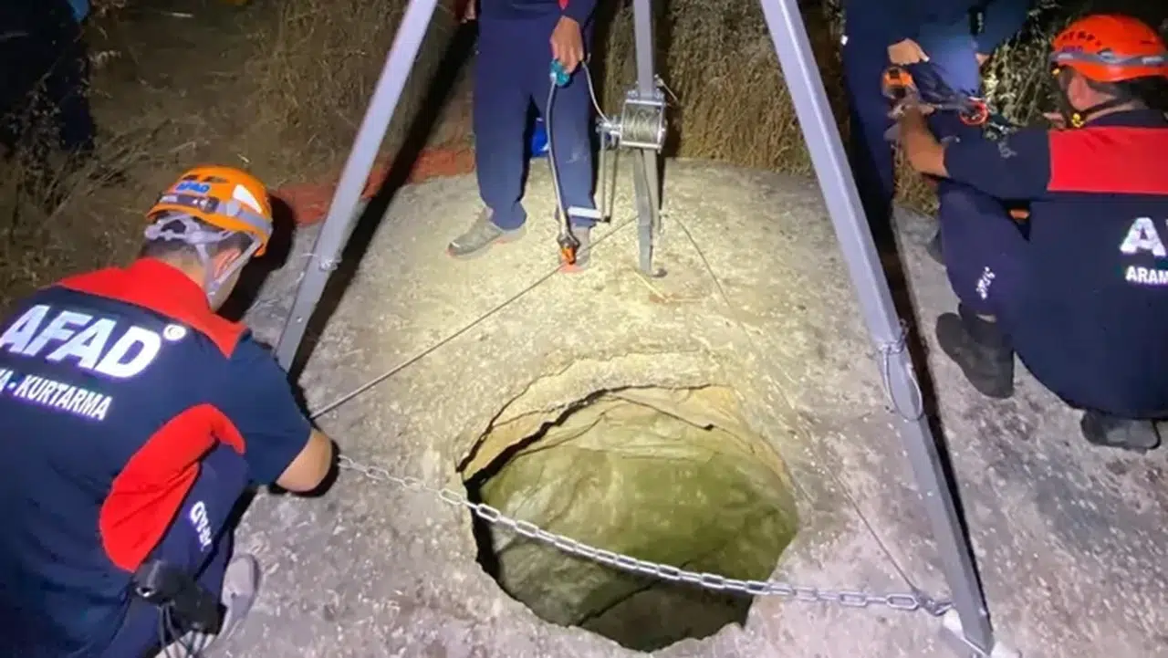 Uşak'ta kayıp olarak aranan 81 yaşındaki kadın su kuyusunda ölü bulundu