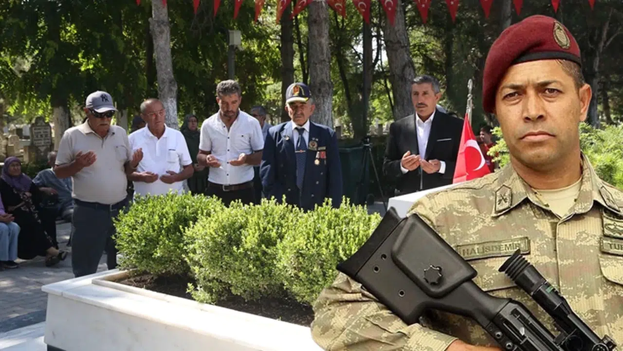 15 Temmuz kahramanı şehit Ömer Halisdemir'in kabrinde yoğunluk yaşanıyor