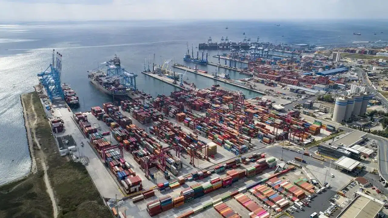Ambarlı Limanı'nda uyuşturucu operasyonu: 3 ton uyuşturucu ele geçirildi