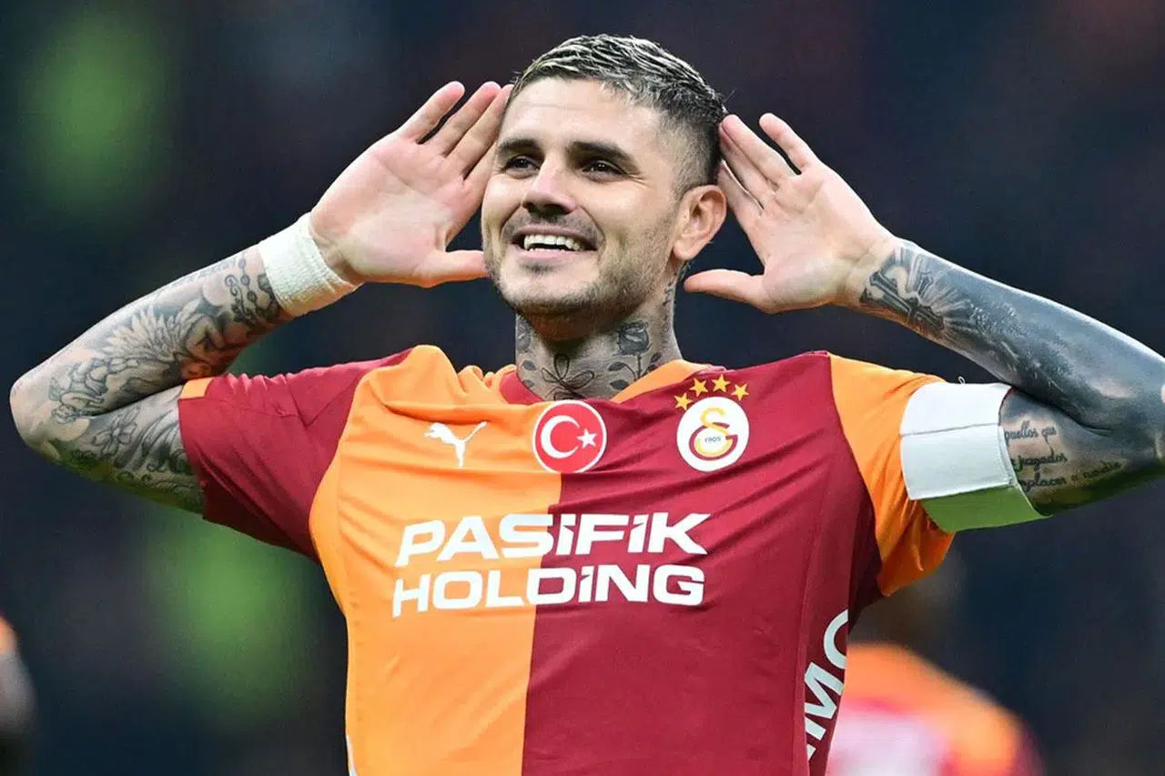 Icardi'nin menajerinden yeni takım açıklaması: "Birkaç seçeneği değerlendiriyoruz"