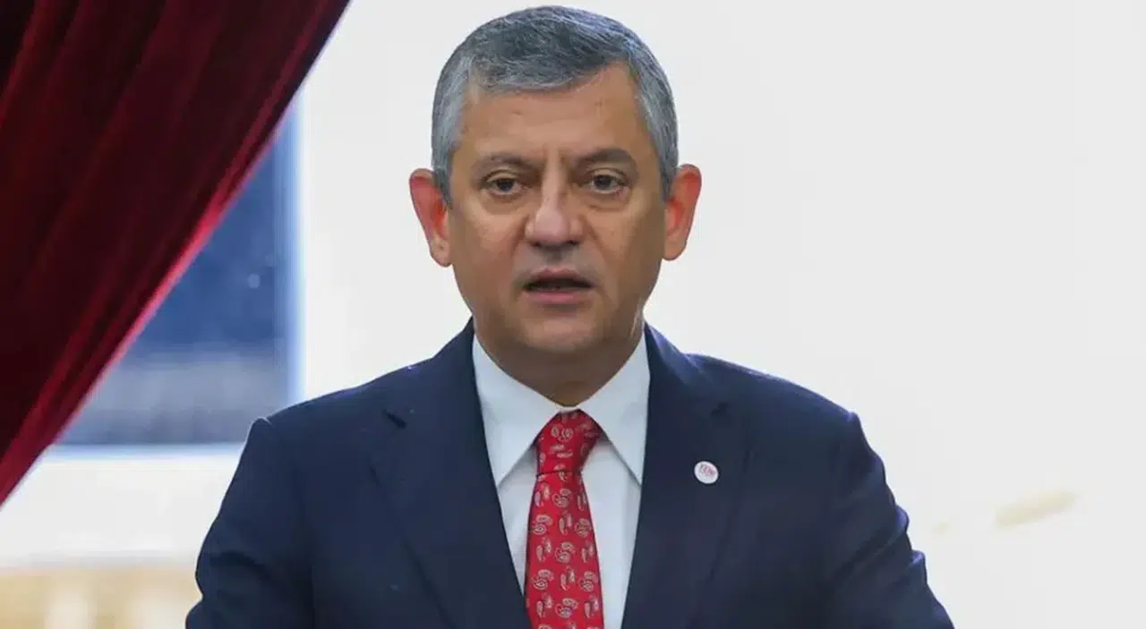Binali Yıldırım'dan, Özgür Özel'e tebrik telefonu