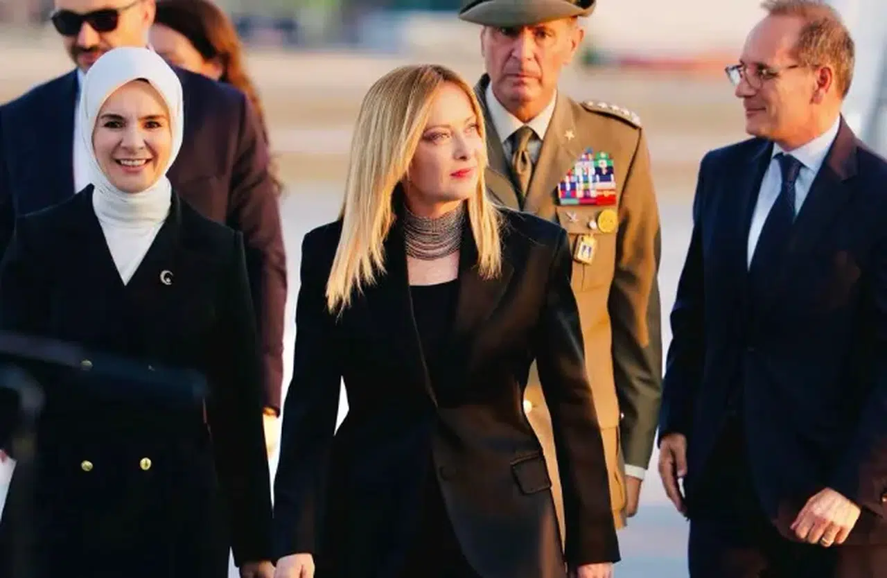 İtalya Başbakanı Meloni NATO Zirvesi için Ankara'ya geldi