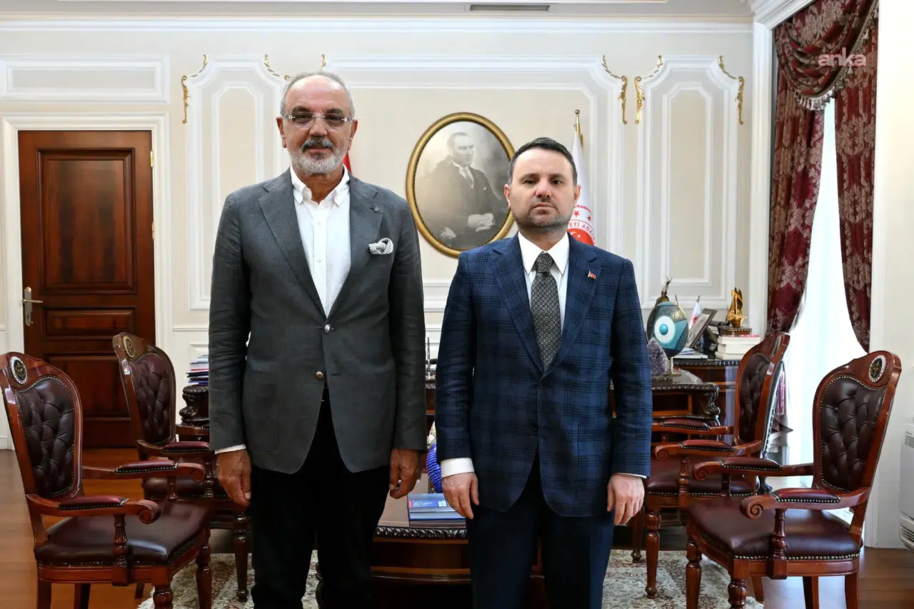Adalet Bakanı Akın Gürlek,  Sırrı Sakık ile görüştü