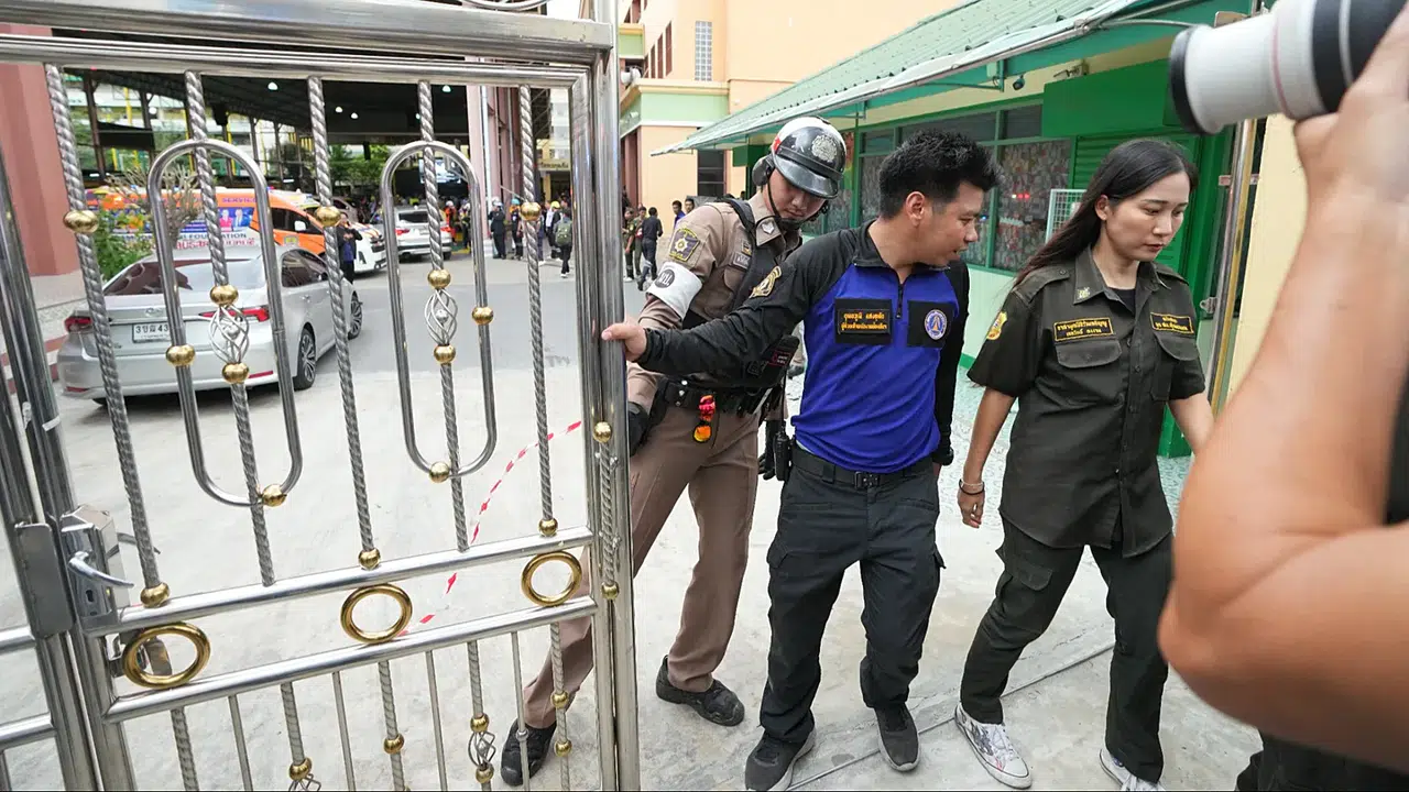 Tayland’da valilik binasına silahlı saldırı düzenlendi: Başkan öldü