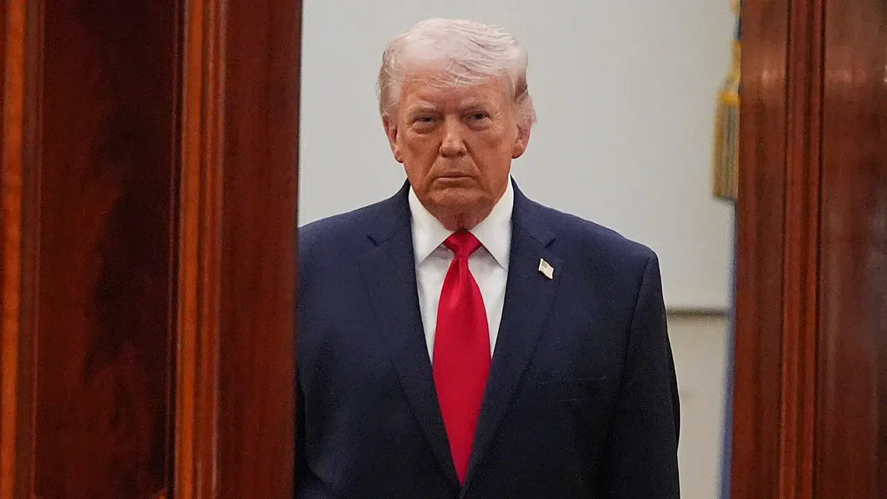 Trump'tan İran açıklaması: "Hürmüz Boğazı'nı kontrol ediyoruz"